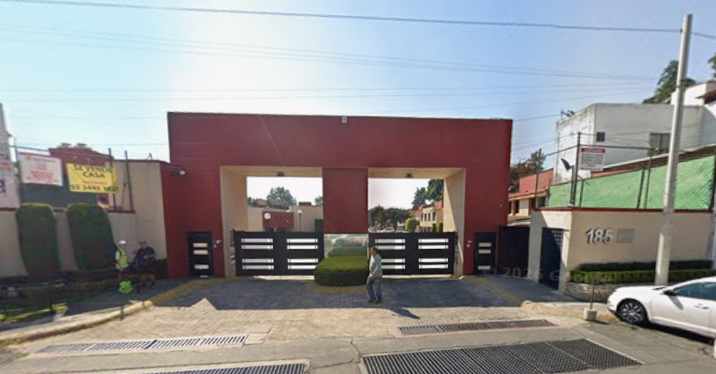 Acceso principal